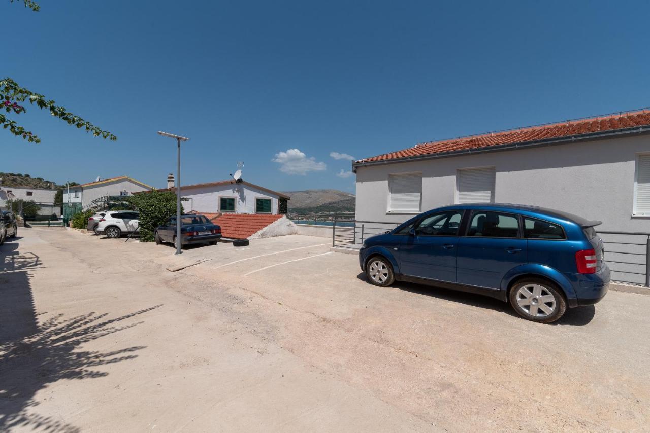Delux Apartment Eva Trogir Eksteriør bilde